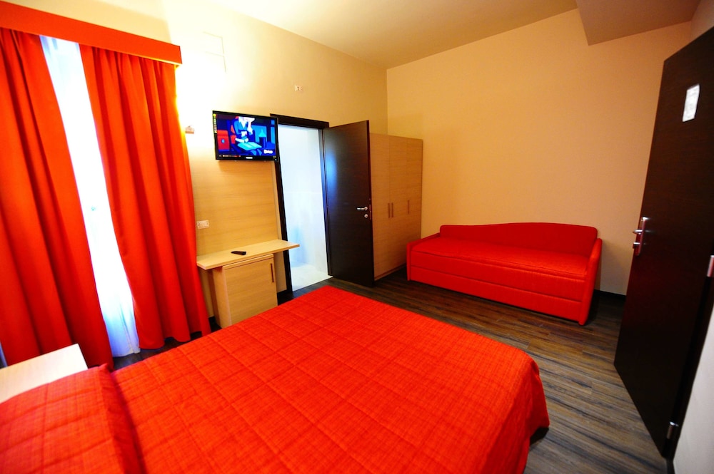 Superior Triple Room photo 1