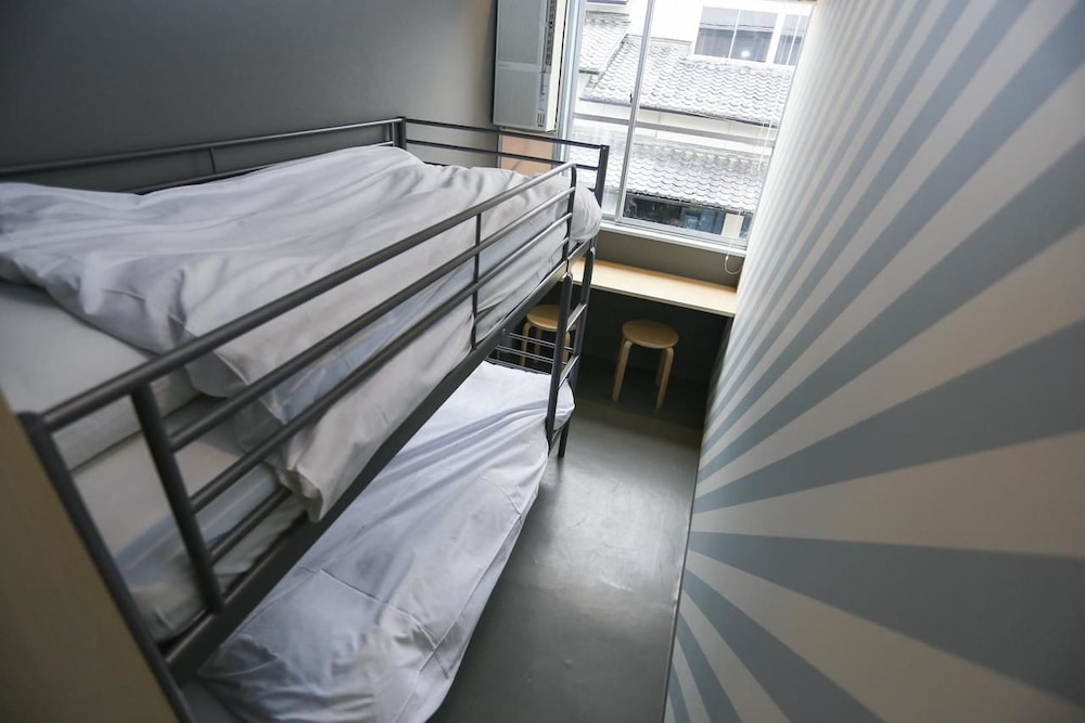 Twin Room, Non Smoking photo 1