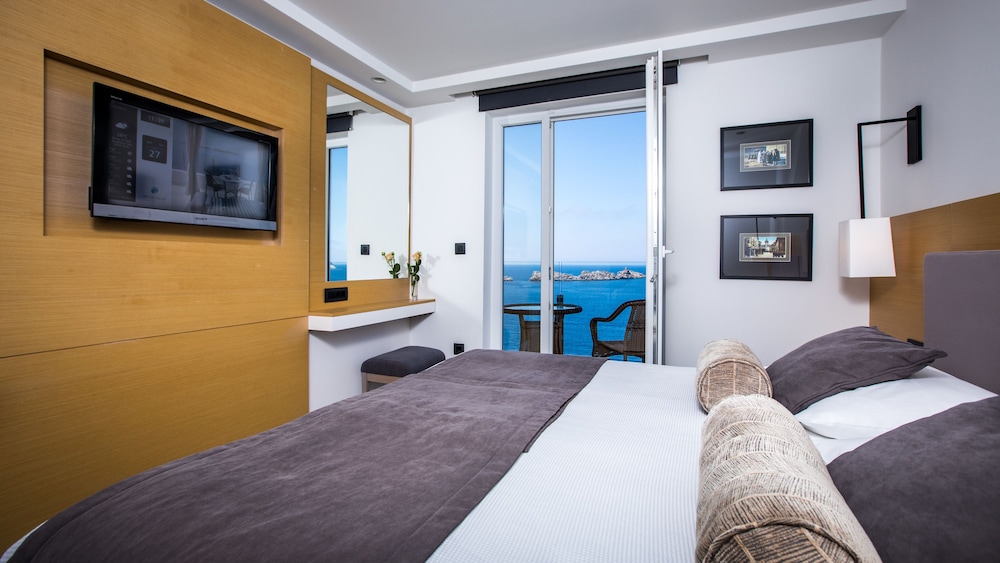 Executive Double Room, Balcony, Sea View