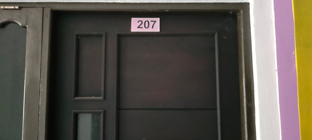 Standard Double Room - Photo 6