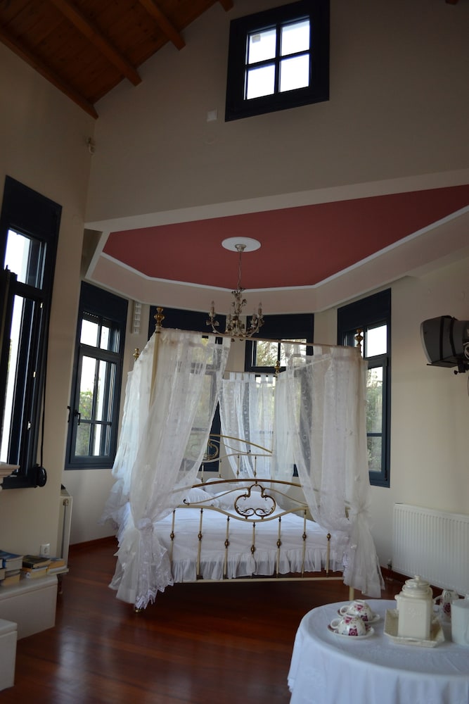 Luxury Villa, 4 Bedrooms, Private Pool (Olive grove) photo 1