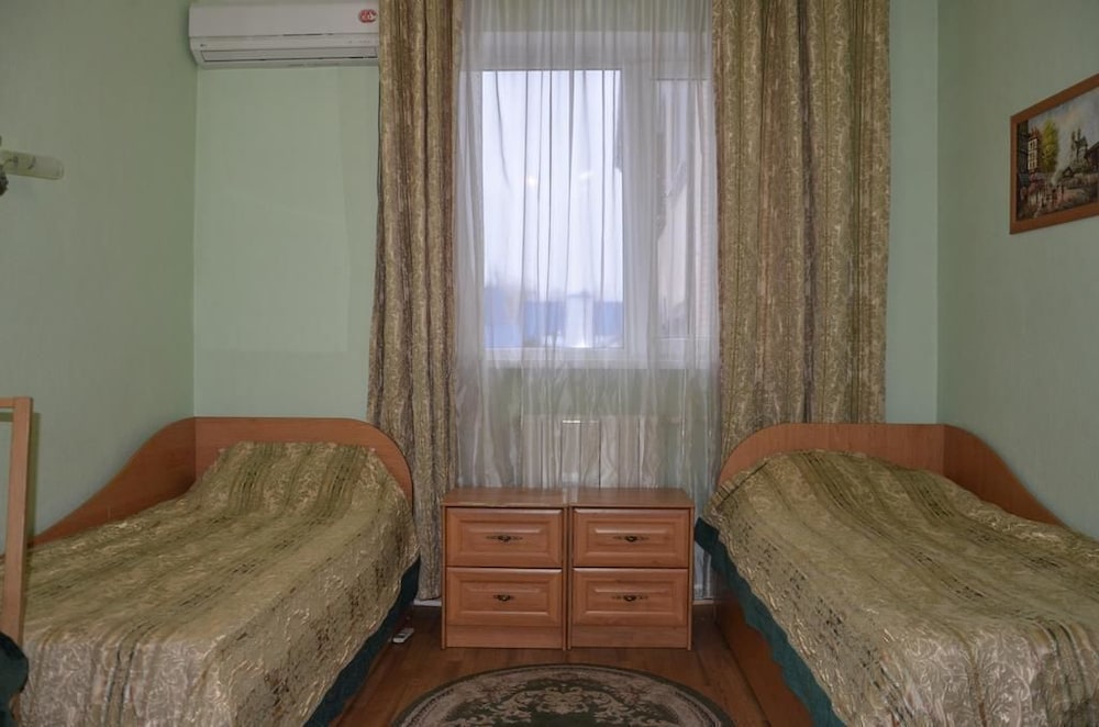 Comfort Twin Room, Private Bathroom