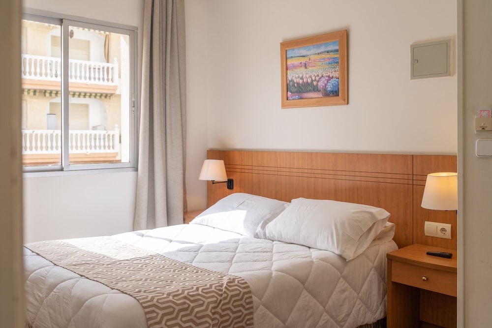 Double Room - Photo 2