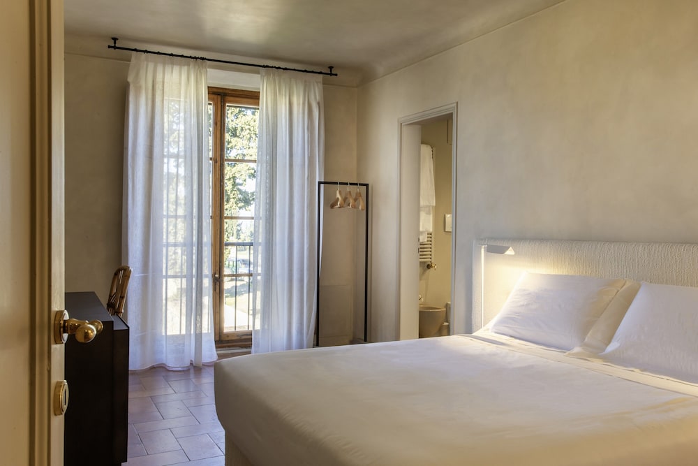 Basic Double Room photo 1