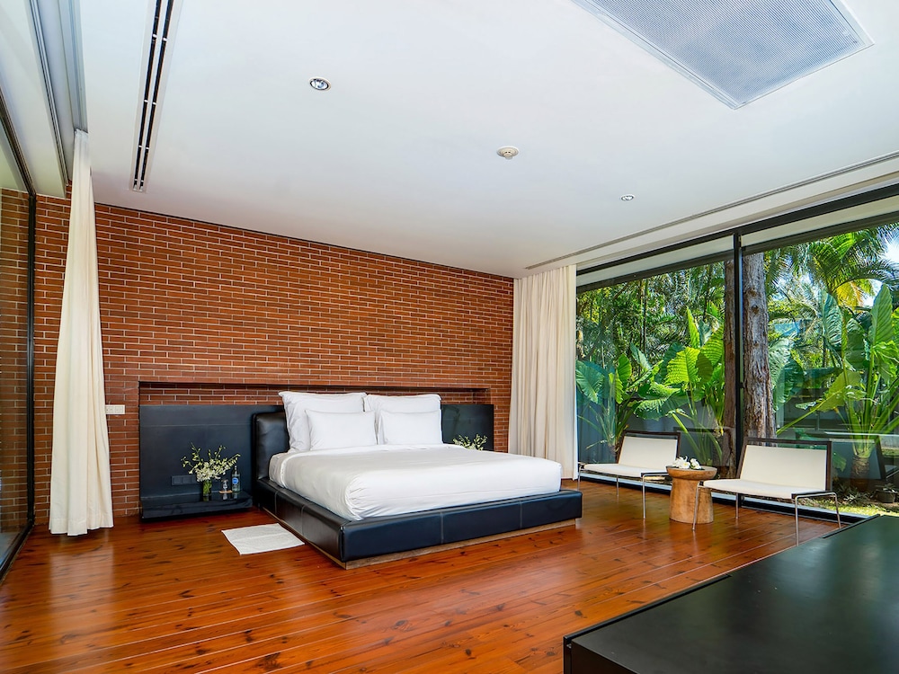 Villa, 5 Bedrooms photo 1