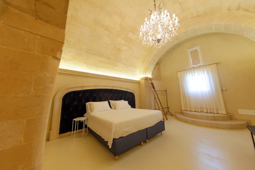Junior Suite, Private Bathroom