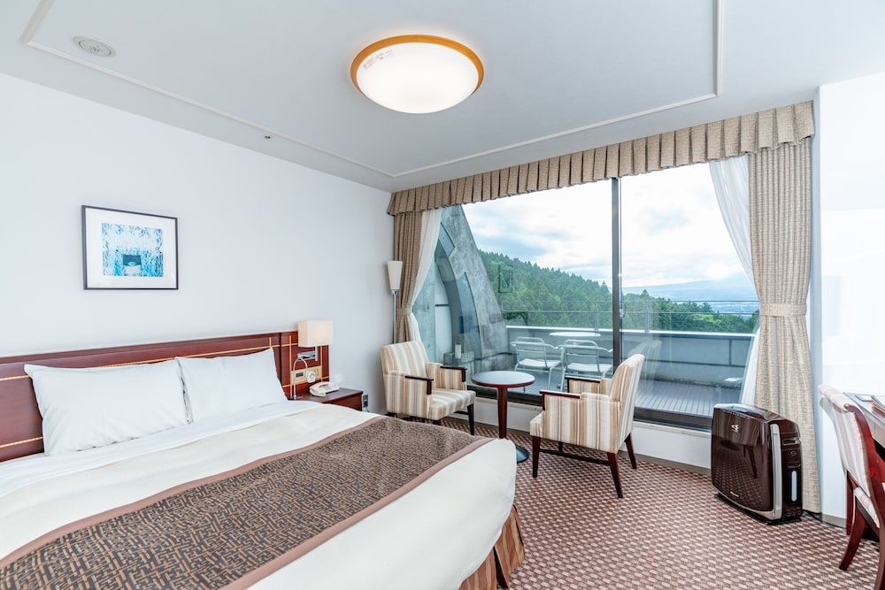 [Non-Smoking] Western Style Double Room (Mt. Fuji View) - Photo 2