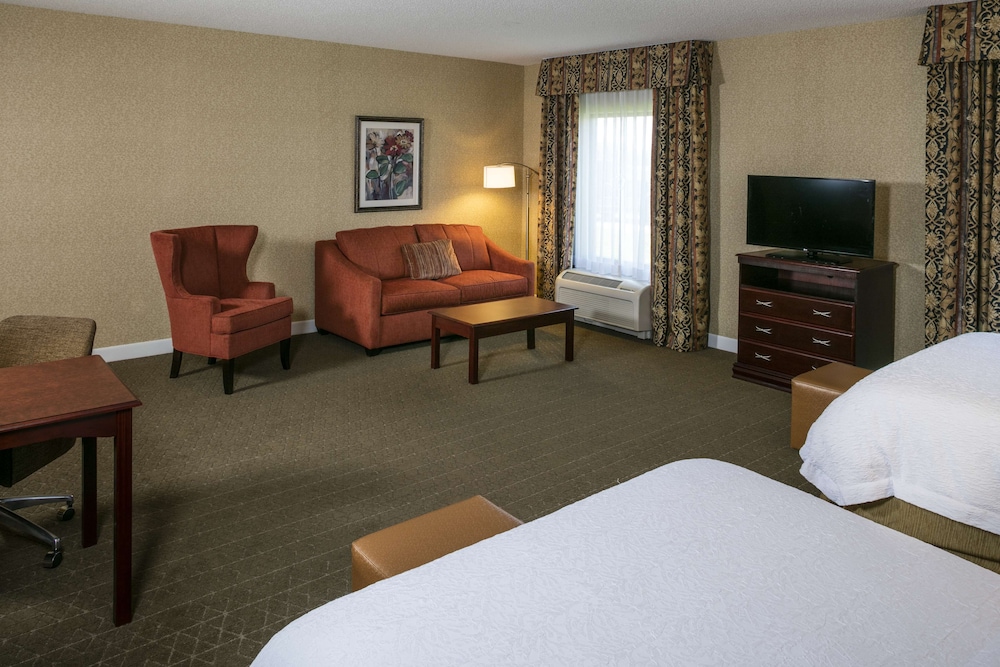 Suite, 2 Queen Beds, Accessible, Non Smoking - Photo 3