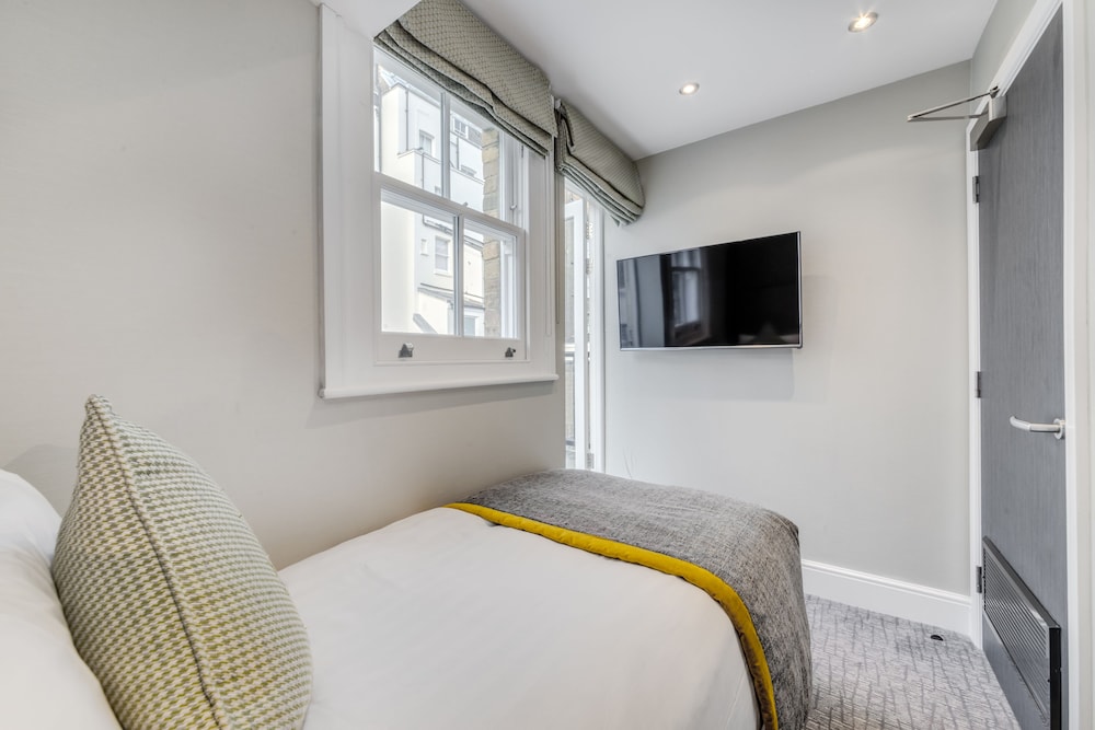 Classic Single Room, 1 Twin Bed photo 3