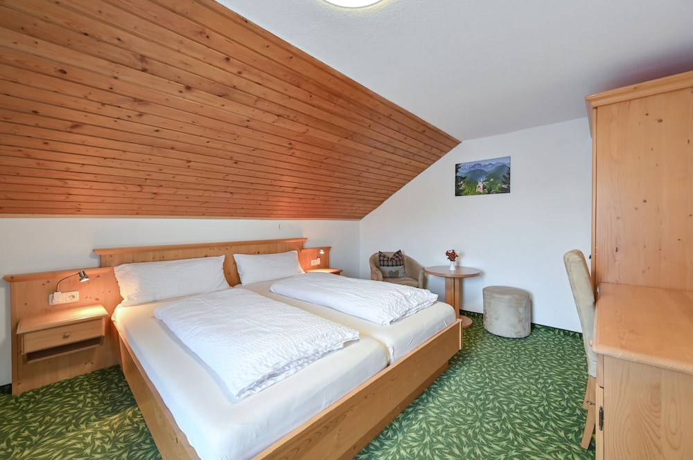 Double Room, Balcony - Photo 8