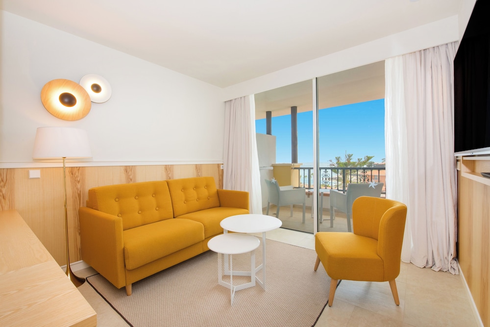 Suite Duplex, lateral sea view