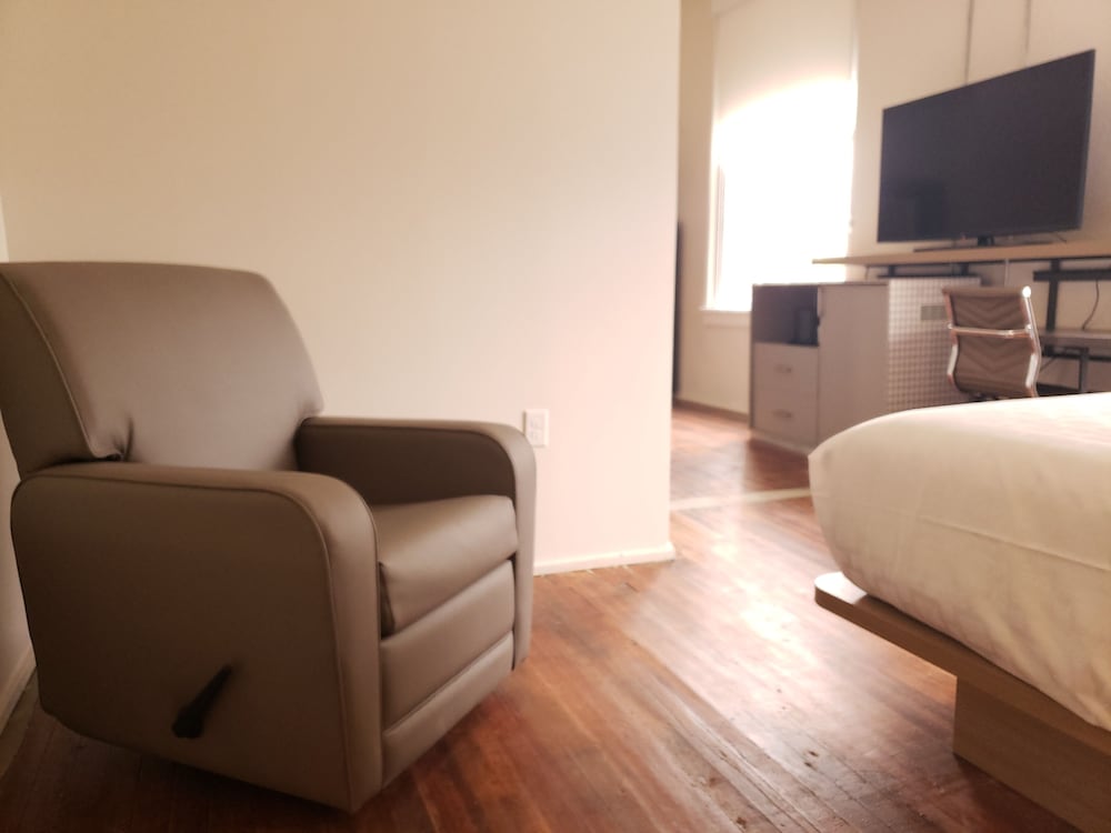 Elite Room