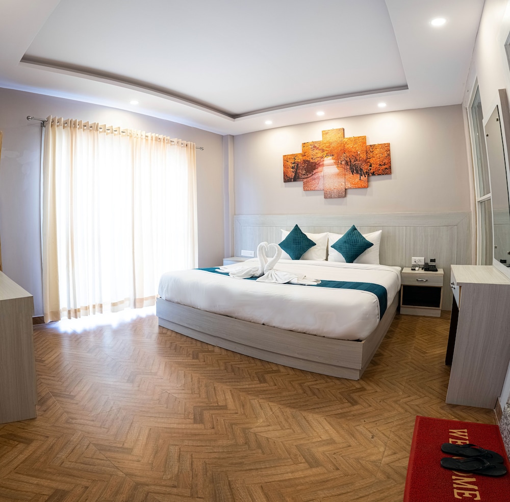 Deluxe Double or Twin Room - Photo 1