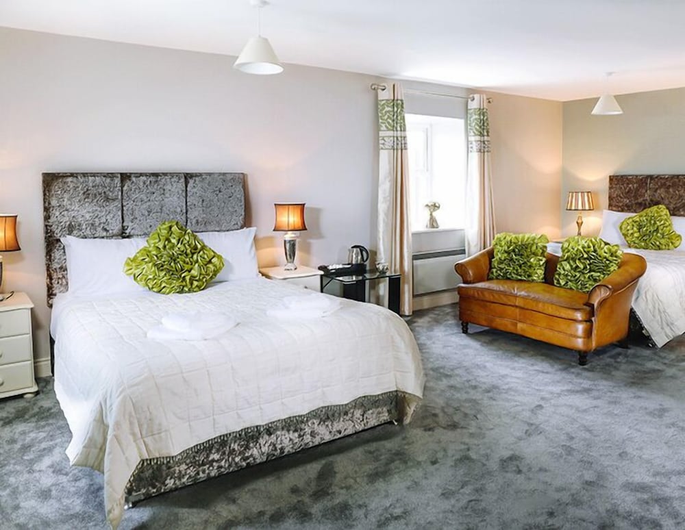 Quadruple Room, 1 Bedroom (The Golf Room) photo 1