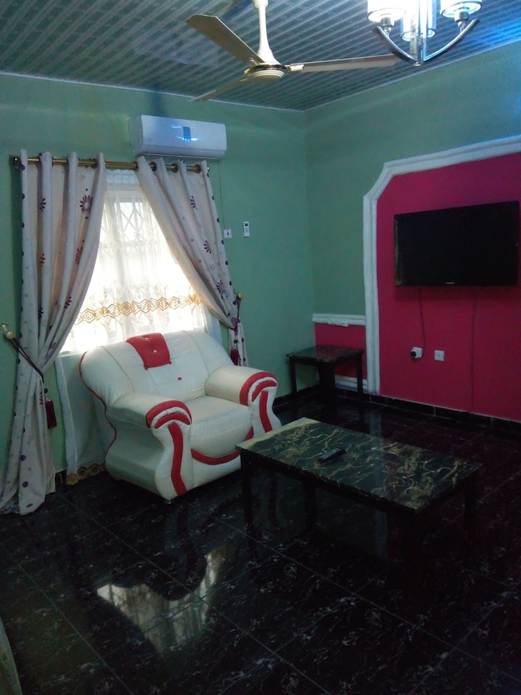 Deluxe Apartment, 2 Bedrooms photo 3
