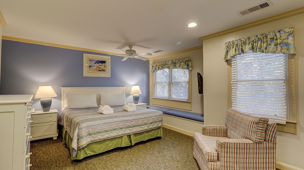 Townhome, 2 Bedrooms with Loft photo 2