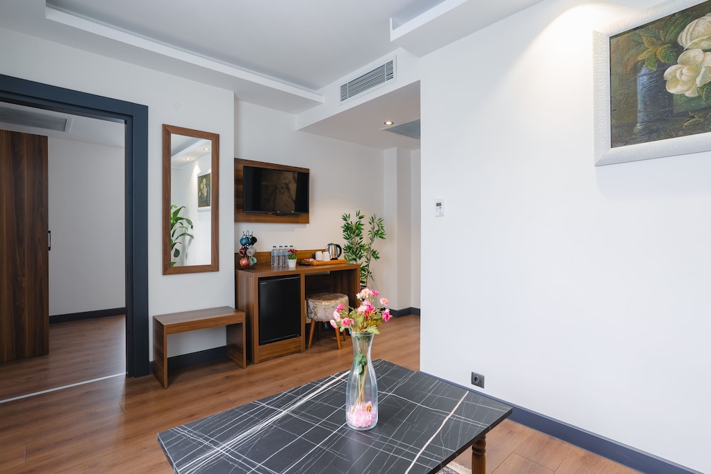 Superior Suite