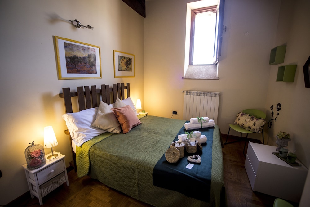 Economy Double Room, 1 Queen Bed, City View
