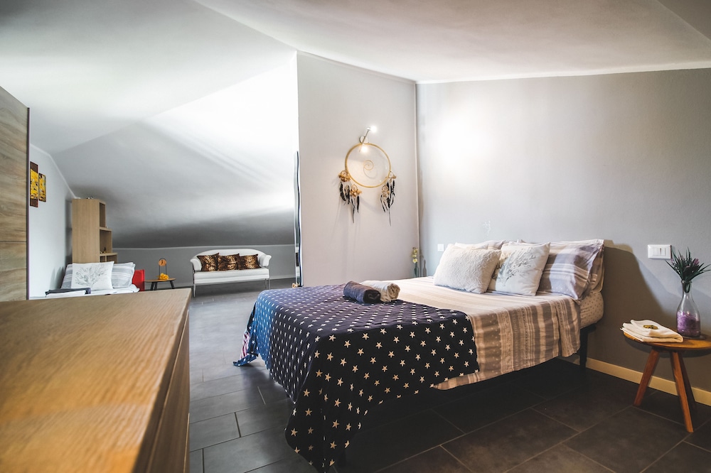Comfort Quadruple Room, Shared Bathroom, Garden View photo 1