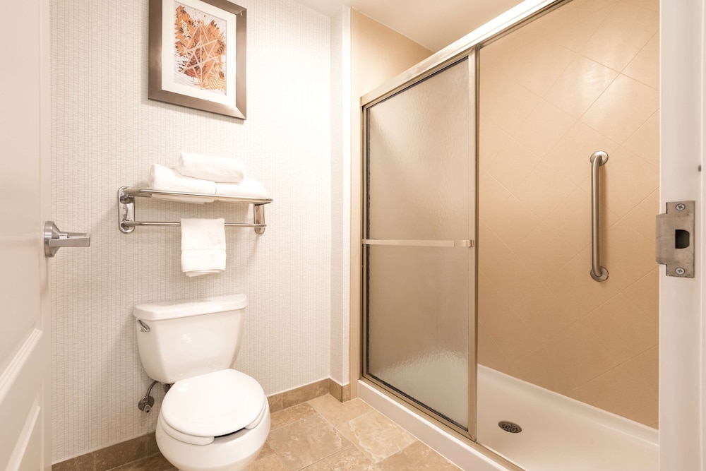 Suite, 2 Queen Beds, Non Smoking - Photo 6