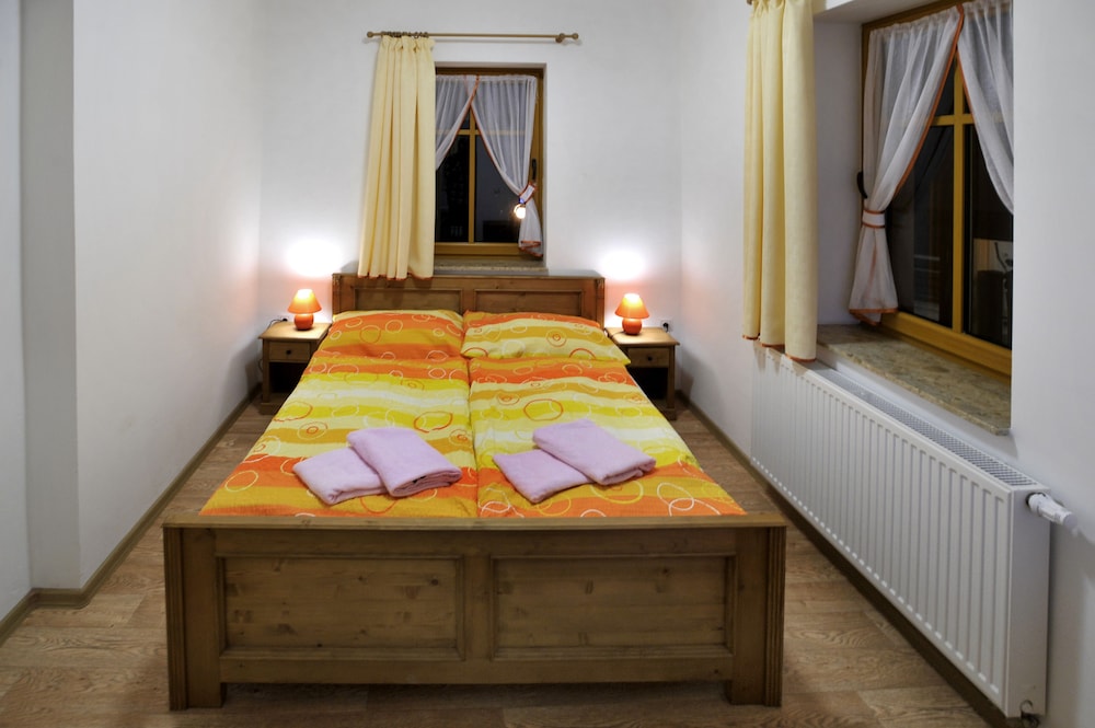 Room (Ellen 2) photo 1