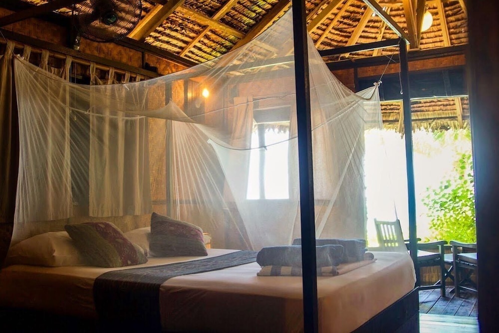 Double Room, Balcony, Sea View photo 2
