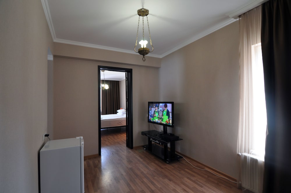 Luxury Triple Room, 2 Bedrooms photo 3