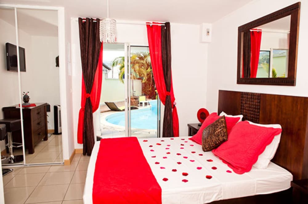 Deluxe Double Room (Passion) photo 3