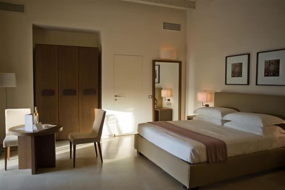 Superior Suite, Sea View - Photo 1