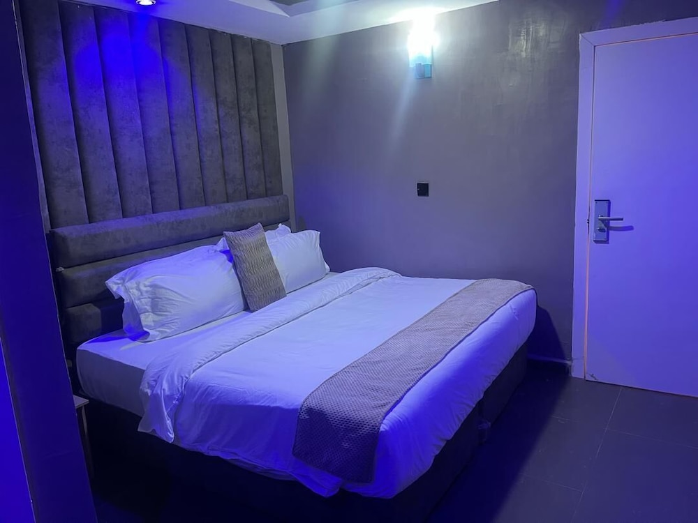 Deluxe Single Room, City View