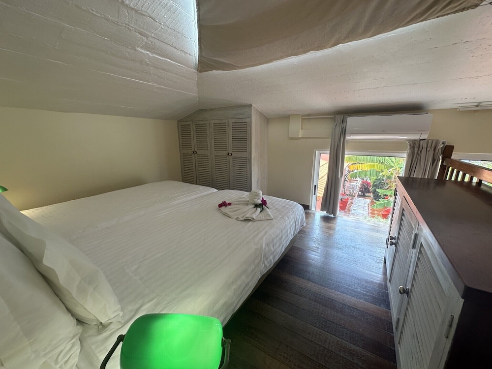 Family Triple Room - Photo 4