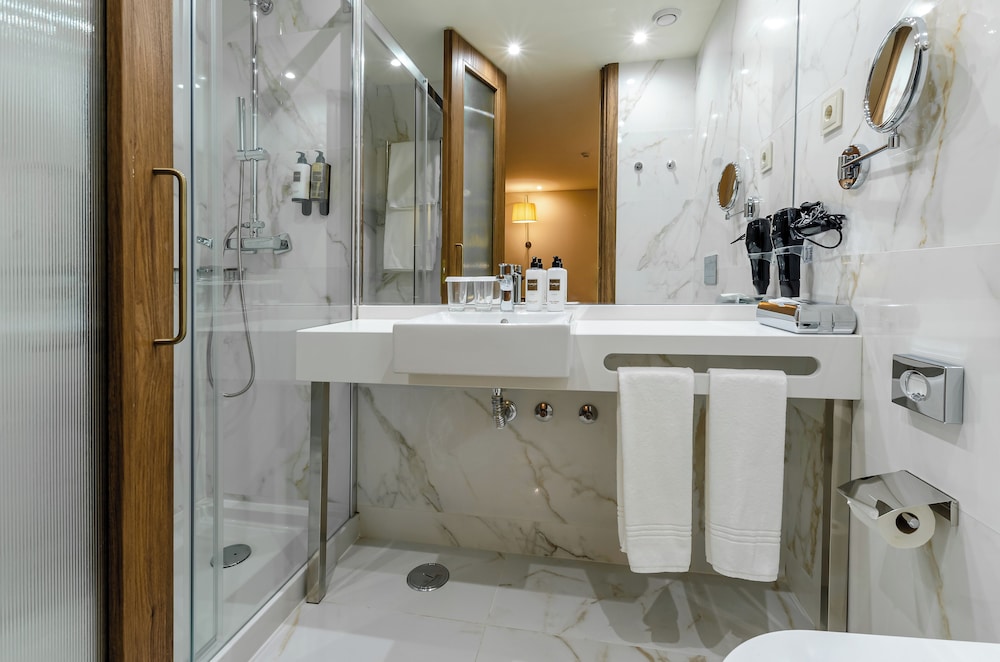 Superior Twin Room - Photo 5
