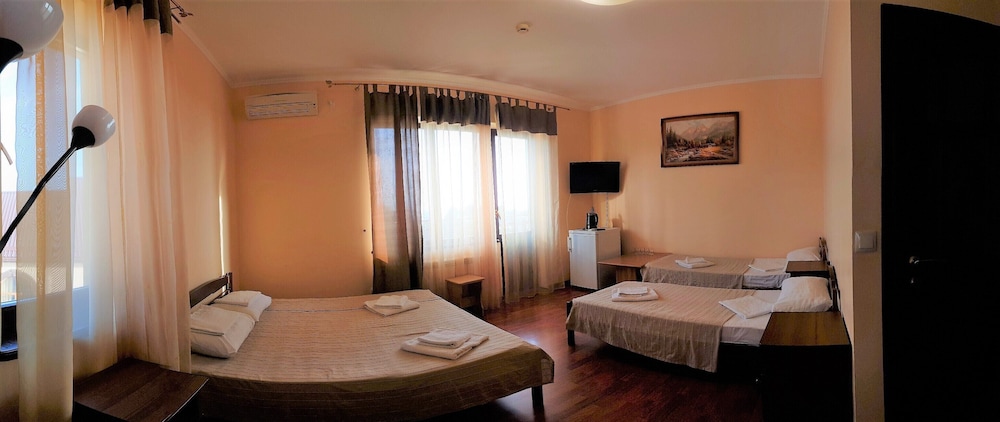 Quadruple Room, Balcony
