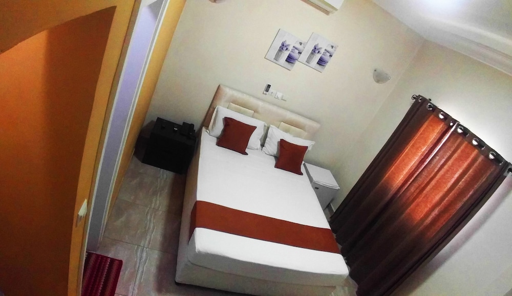 Standard Double Room - Photo 1