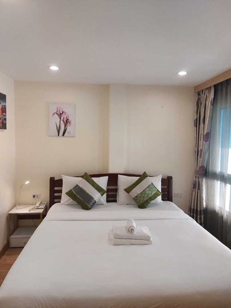 Standard Room, Balcony photo 1