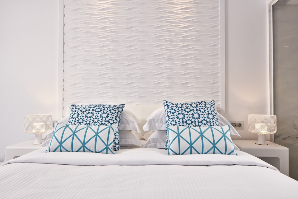 Suite, Jetted Tub, Sea View (Thalassa) - Photo 2