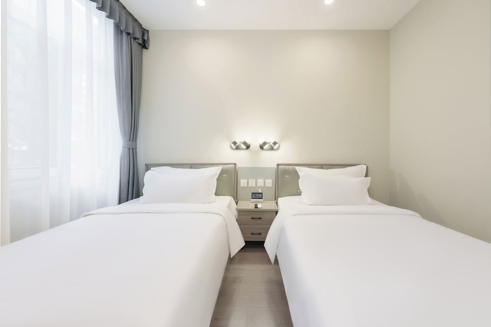 Luxury Twin Room photo 2