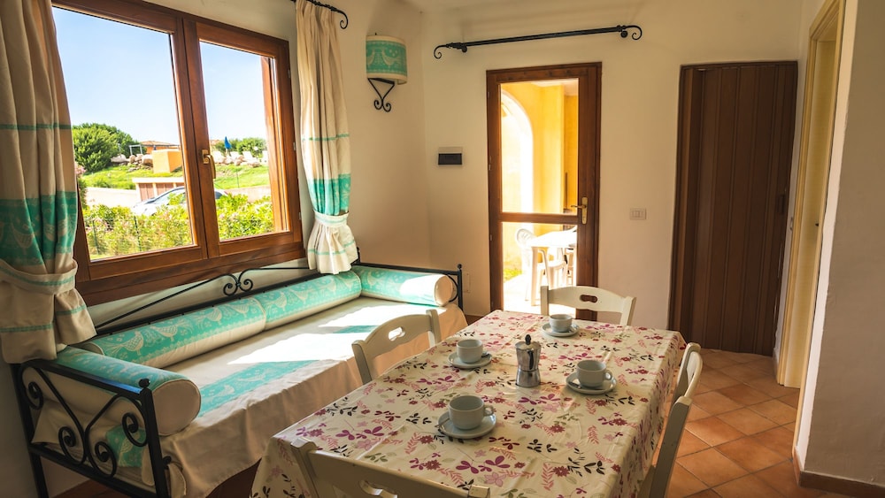 Apartment, 2 Bedrooms, Garden View (4 pax) photo 3