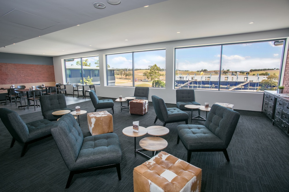 Executive King Suite - Photo 3