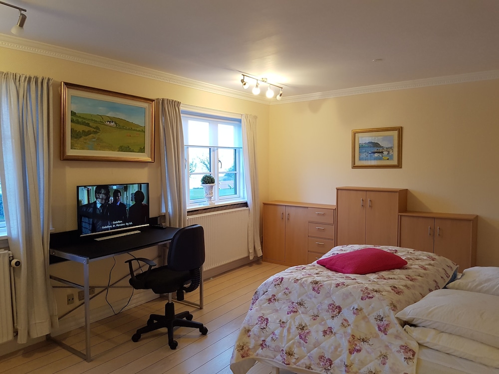 Quadruple Room, 2 Bedrooms photo 1
