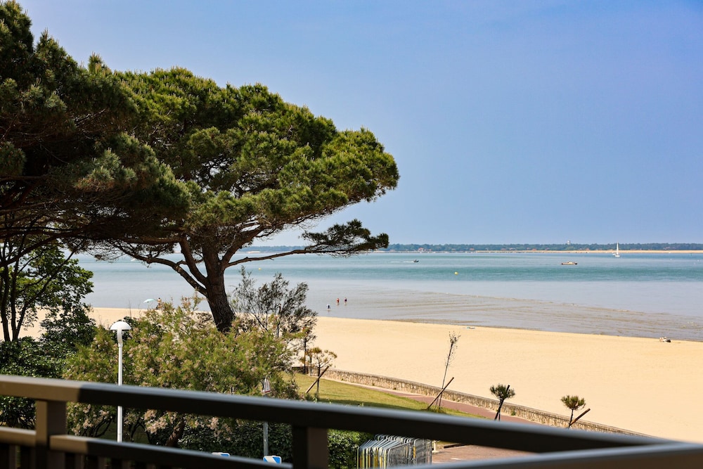 Panoramic Quadruple Room, Ensuite, Sea View