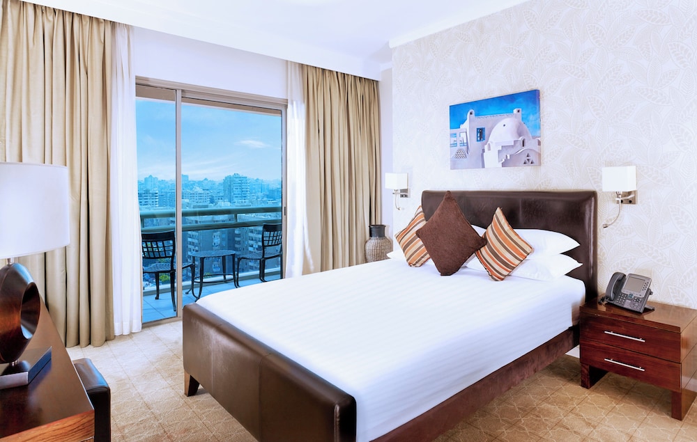 Suite, 2 Bedrooms, Smoking, Kitchen