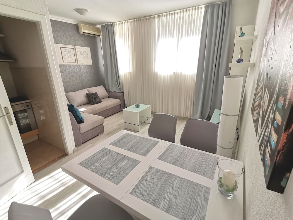 Apartment, 2 Queen Beds