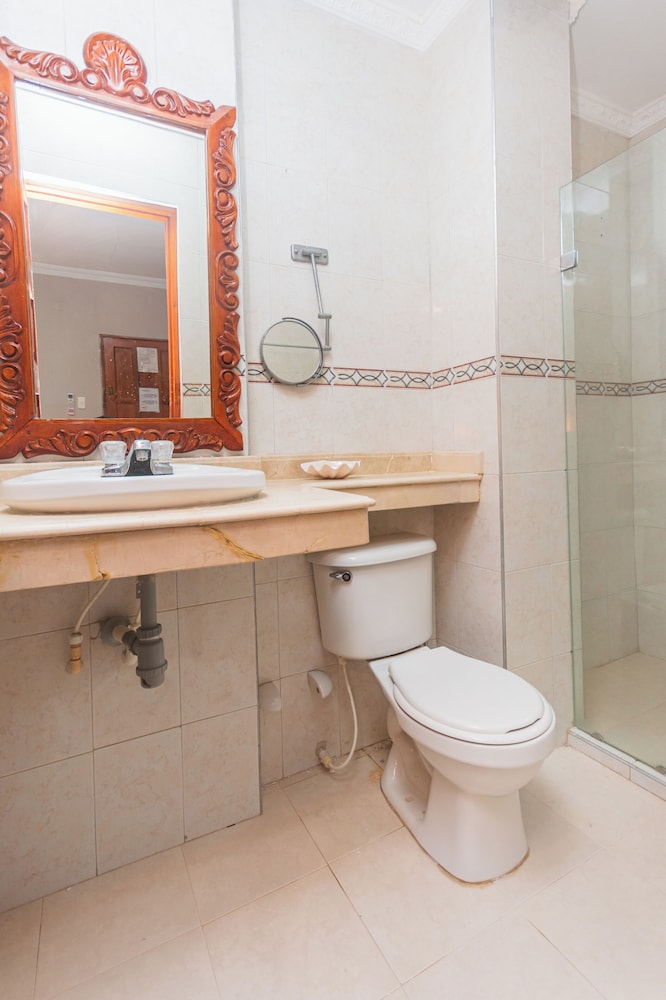 Deluxe Double Room, 1 King Bed, Air conditioning photo 2