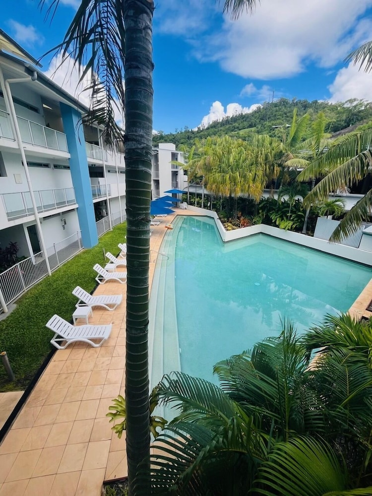 1 Bedroom Water View Spa Apartment - Photo 2