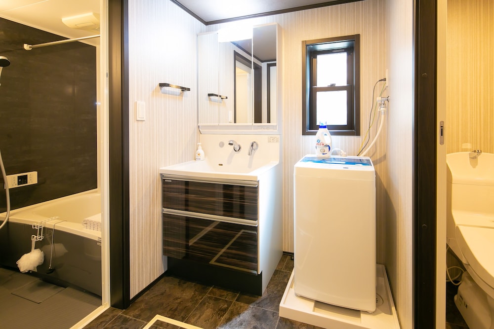 Standard Triple Room (#CL2) photo 3