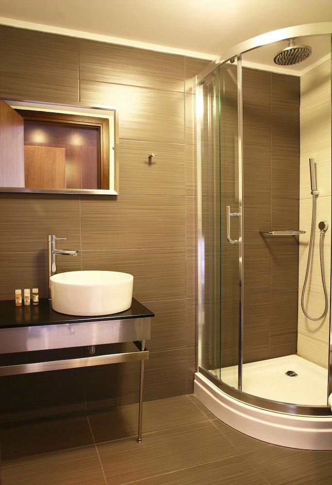 Double Room, Sea View thumbnail 5