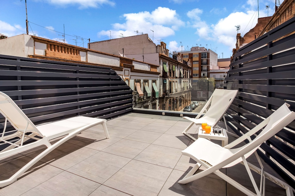 Premium Double Room Single Use, Terrace - Photo 3