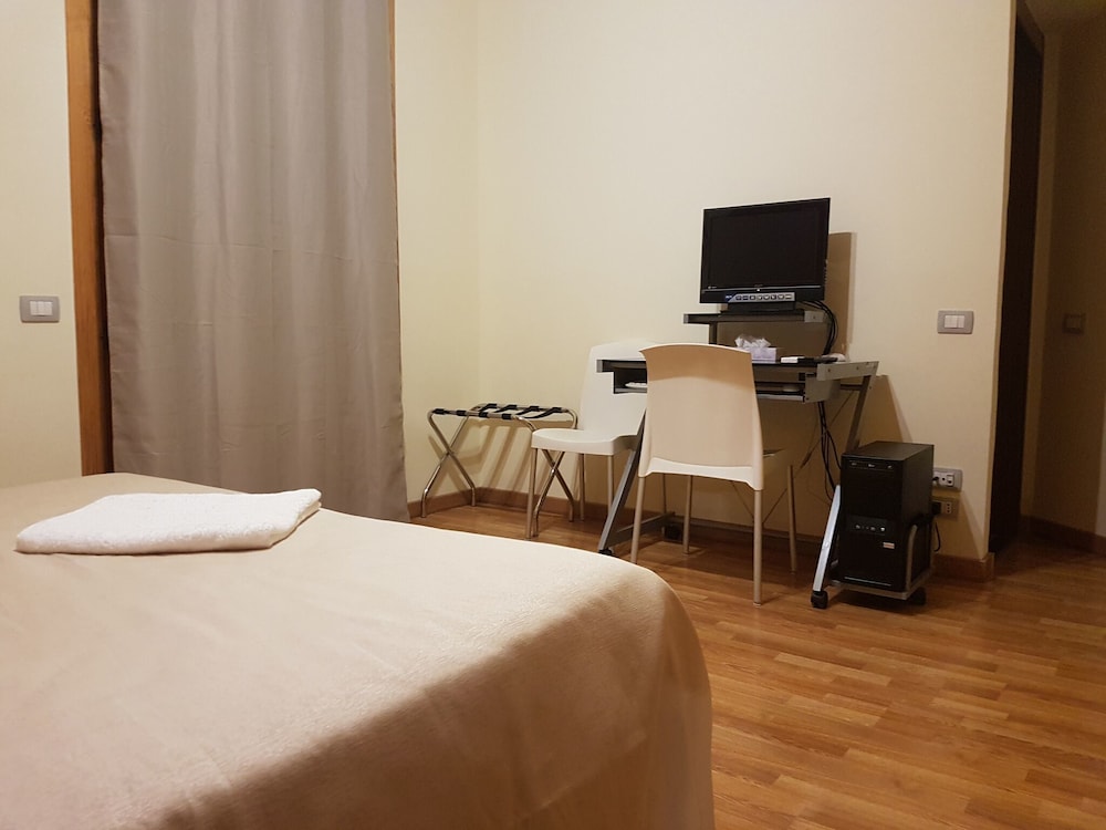 Classic Double Or Twin Room, Sea View photo 2