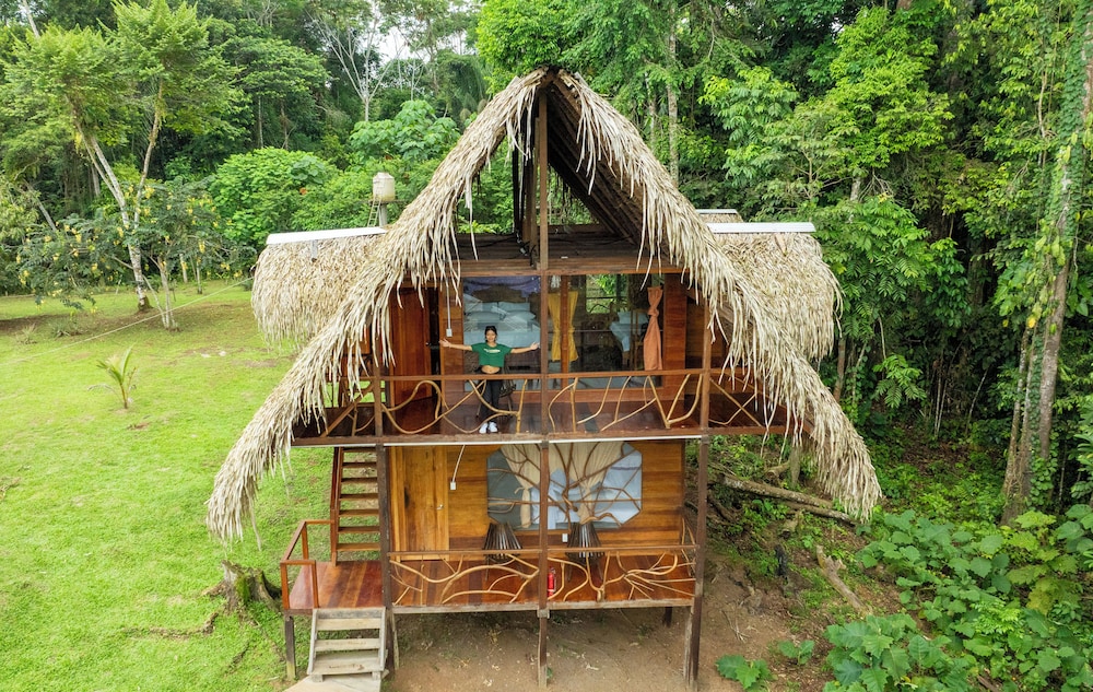 Honeymoon Room photo 1